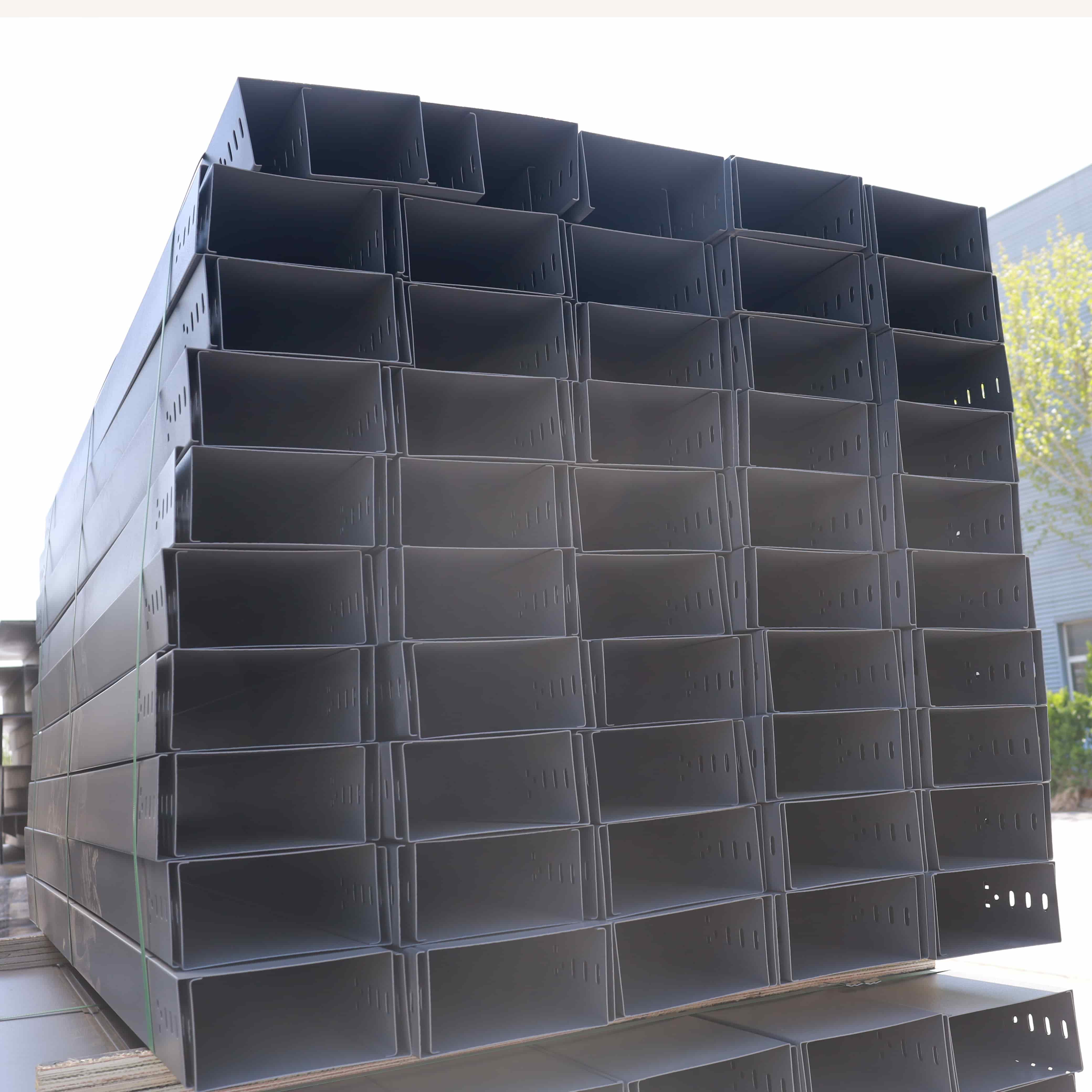 Prix ​​des chemins de câbles galvanisés à chaud