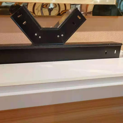 Plateau de câble de basalte