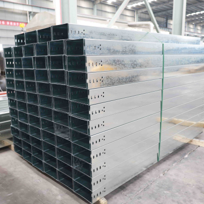 Chemin de câbles pré-galvanisé