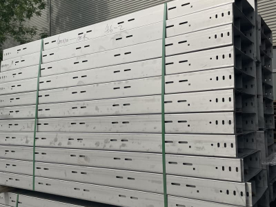 Plateau de câble en acier inoxydable