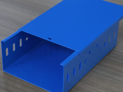 Plaque de couverture de plateau de câble