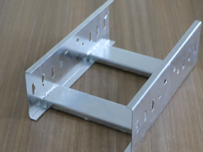 Plateau de câble en cascade