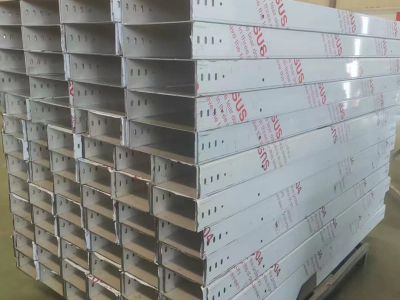 Pont à structure métallique