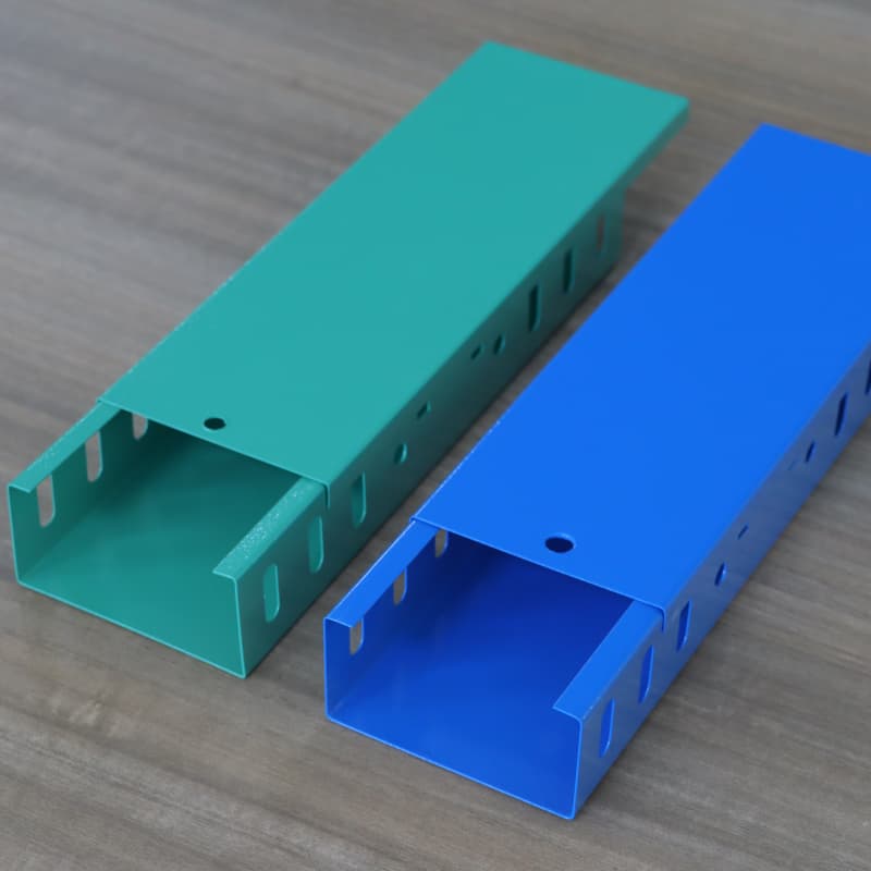 Chemin de câbles ignifuge