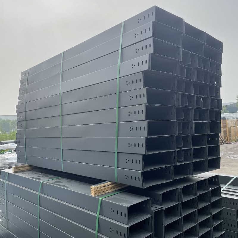 Chemin de câbles ignifuge